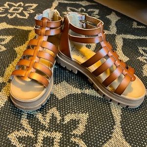 Jellypop Brand Comfort Fit Gladiator Sandals